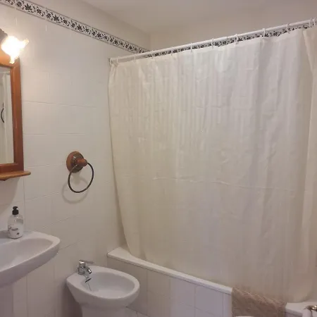 Casa Familiar Con Piscina, Cerca De La Playa Hotel 4*