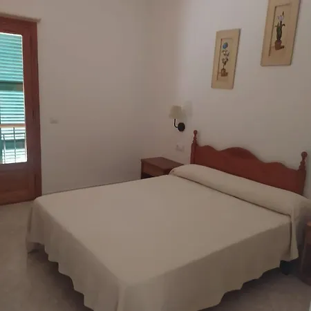 Casa Familiar Con Piscina, Cerca De La Playa Дом отдыха *