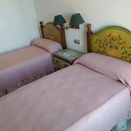 Casa Familiar Con Piscina, Cerca De La Playa Hotel