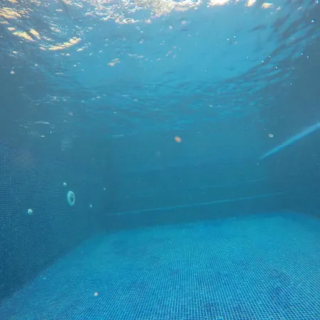 Casa Familiar Con Piscina, Cerca De La Playa *
