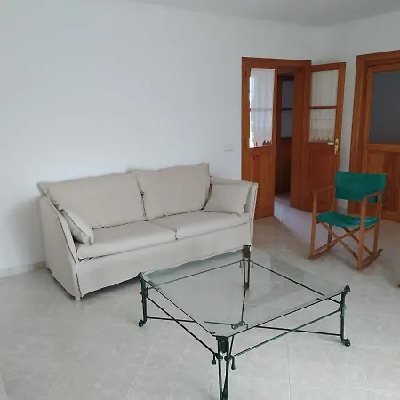 Casa Familiar Con Piscina, Cerca De La Playa 4*